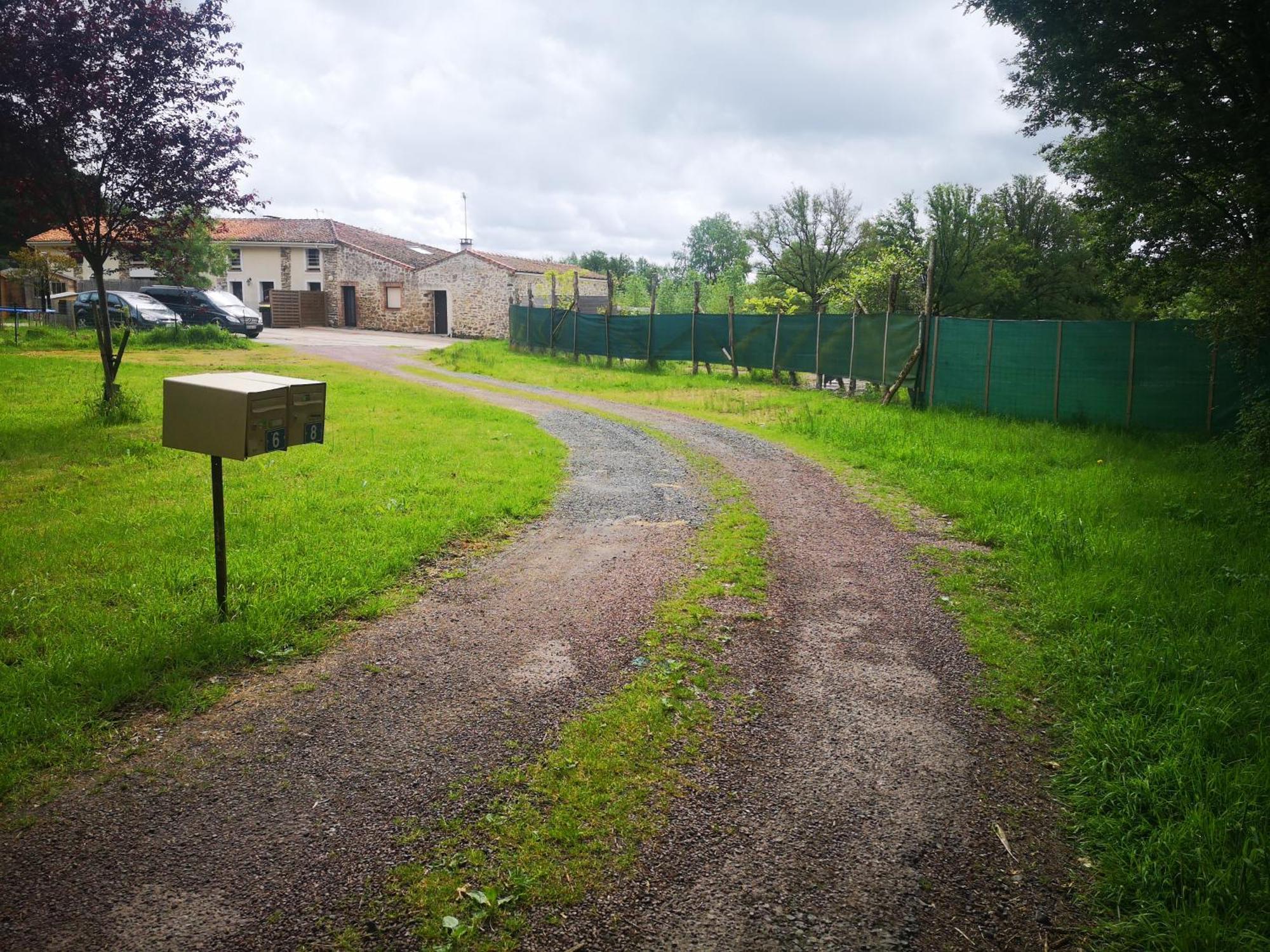 L'Evasion En Pierre Piscine Et Etang Prive Villa Sevremoine Eksteriør bilde
